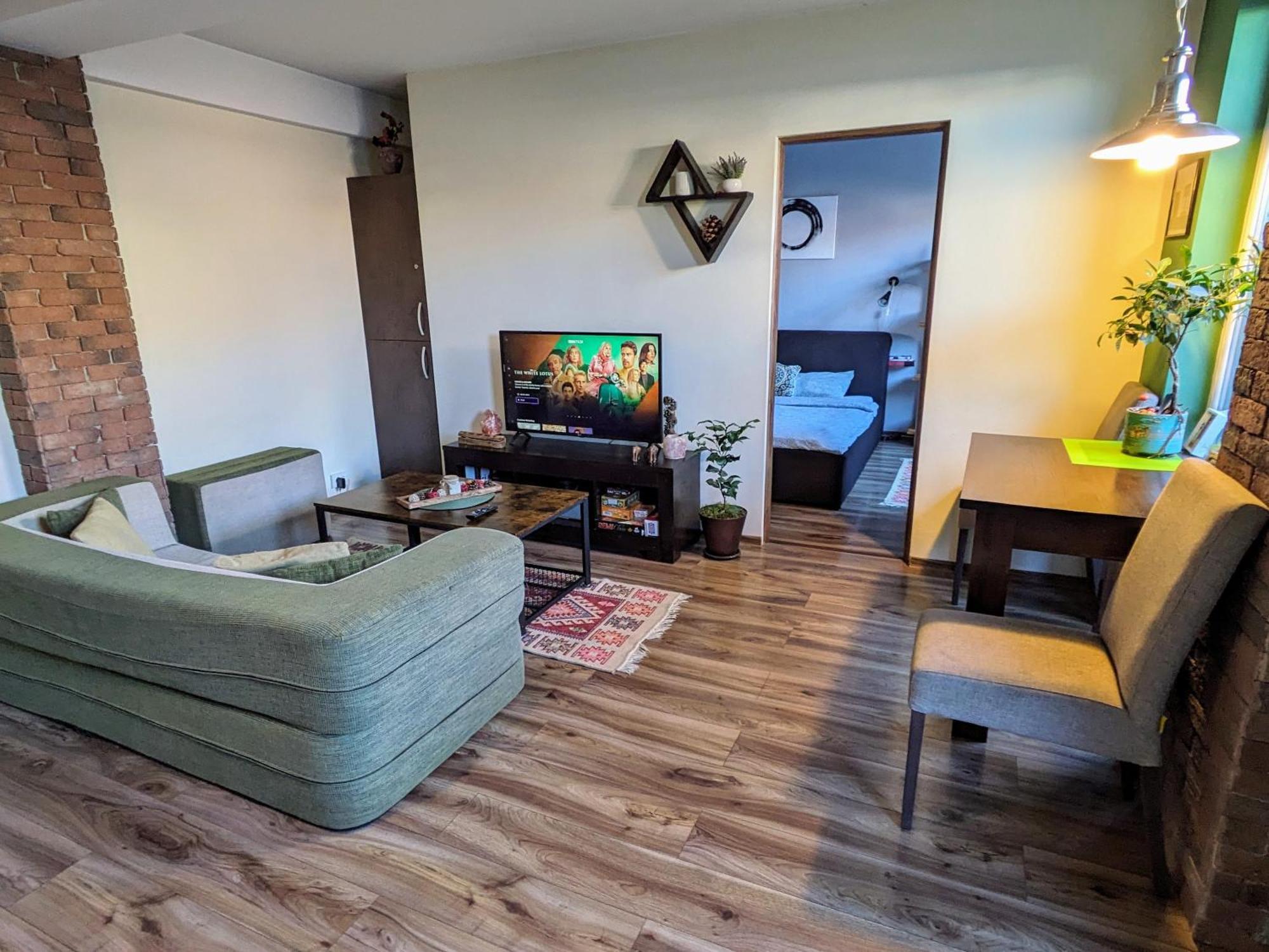 Apartment Equaniouse 2-stay- Close To Center