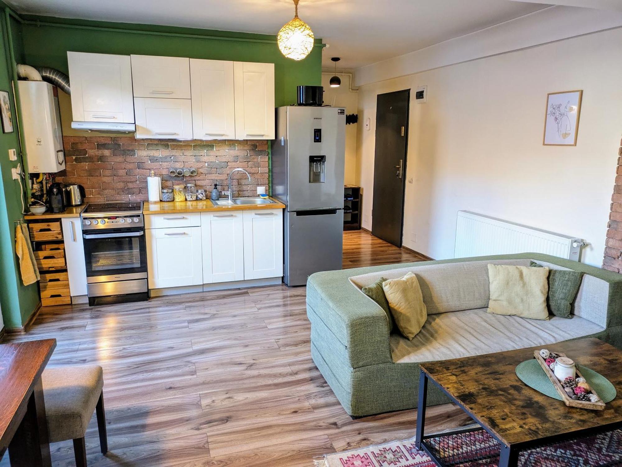Apartment Equaniouse 2-stay- Close To Center *